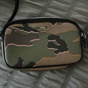 COACH CAMOUFLAGE PURSE